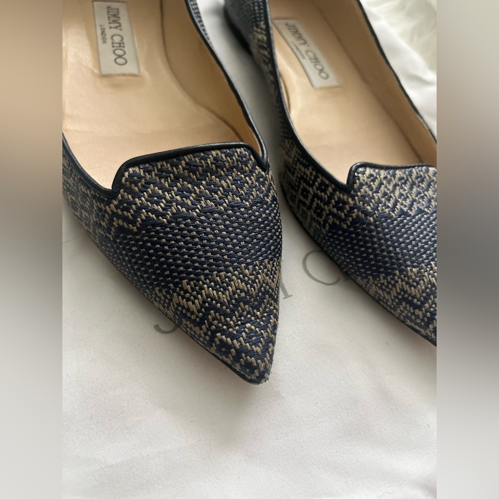 ✨ SOLD ✨ Jimmy Choo Attila Flats